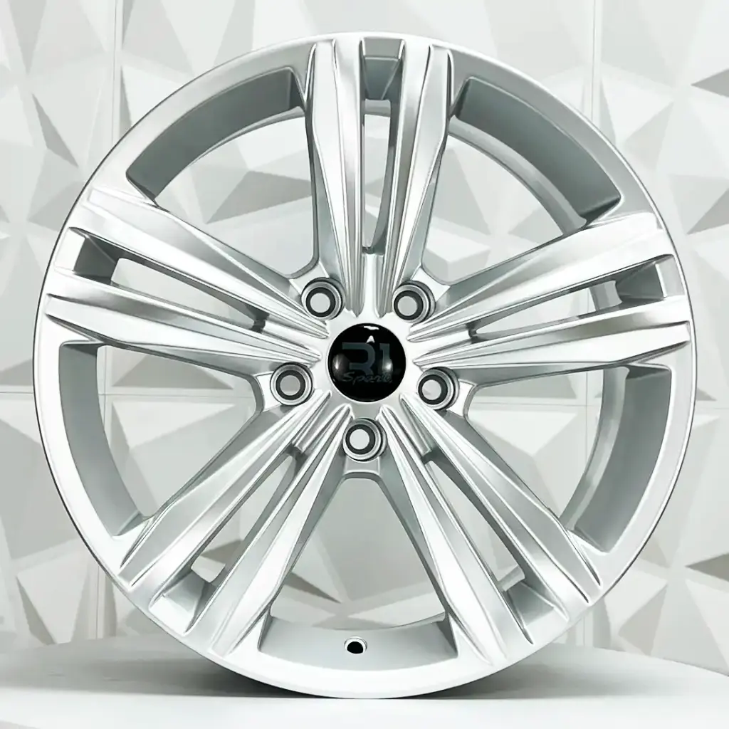 RIN 18X8 5-100 R1 SPORT 5816/U-5293 WV HYPER SILVER ET35 CB57.1
